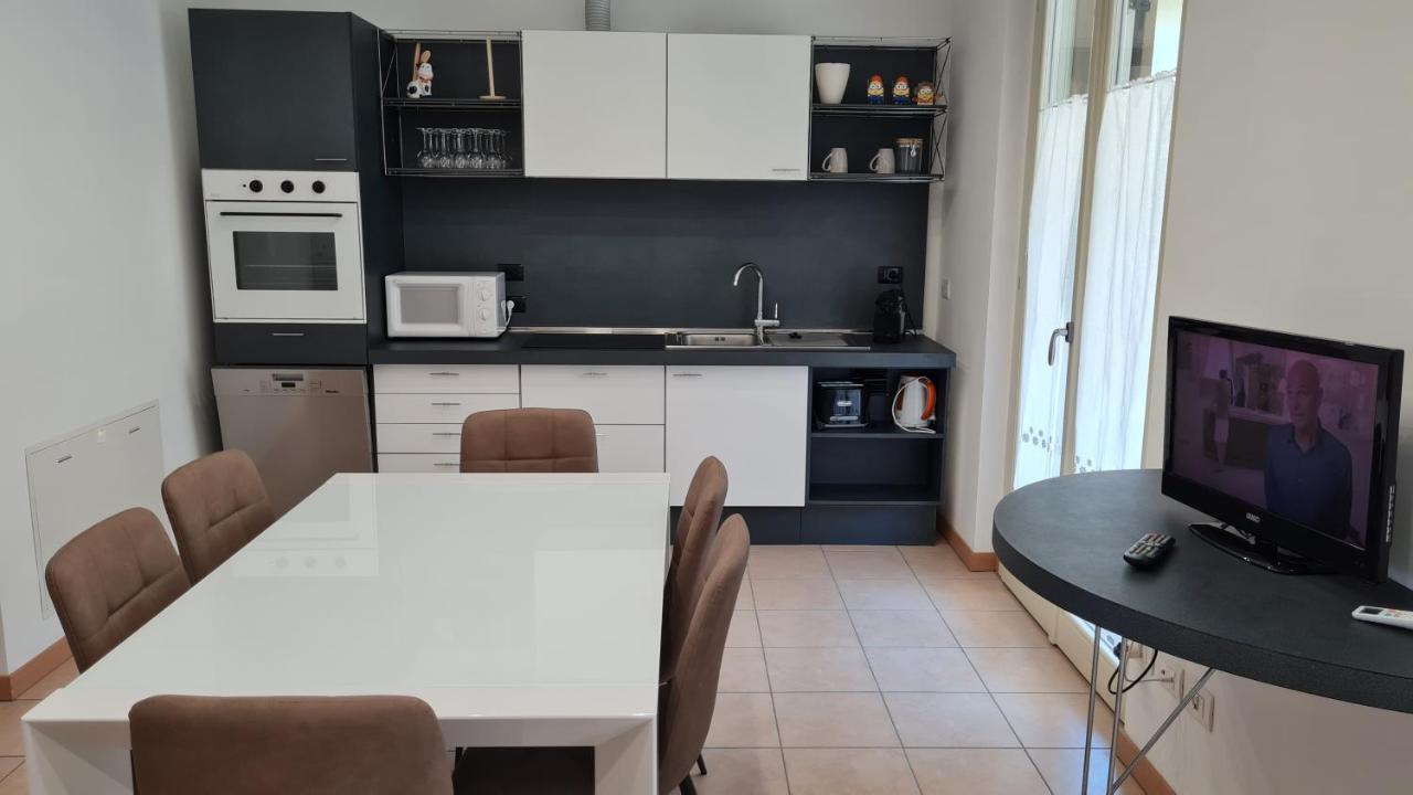 Appartamento Quadrivium Castelnuovo del Garda Dış mekan fotoğraf